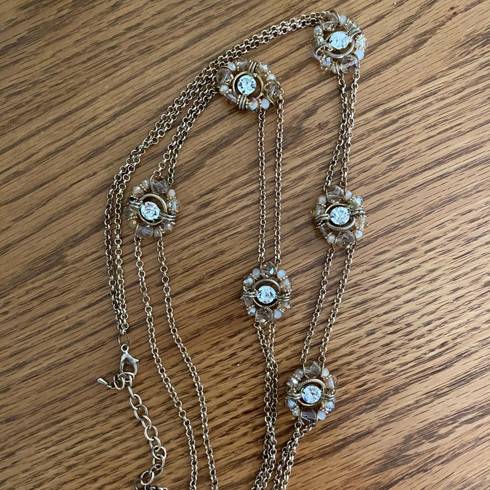 Statement necklace